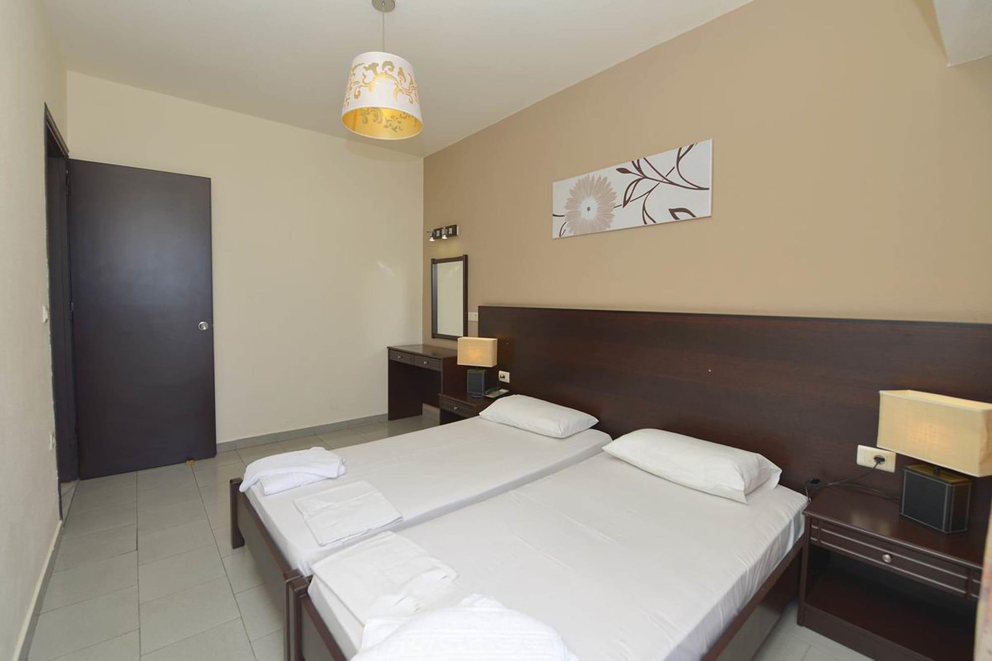 Ialysos City Hotel Bagian luar foto