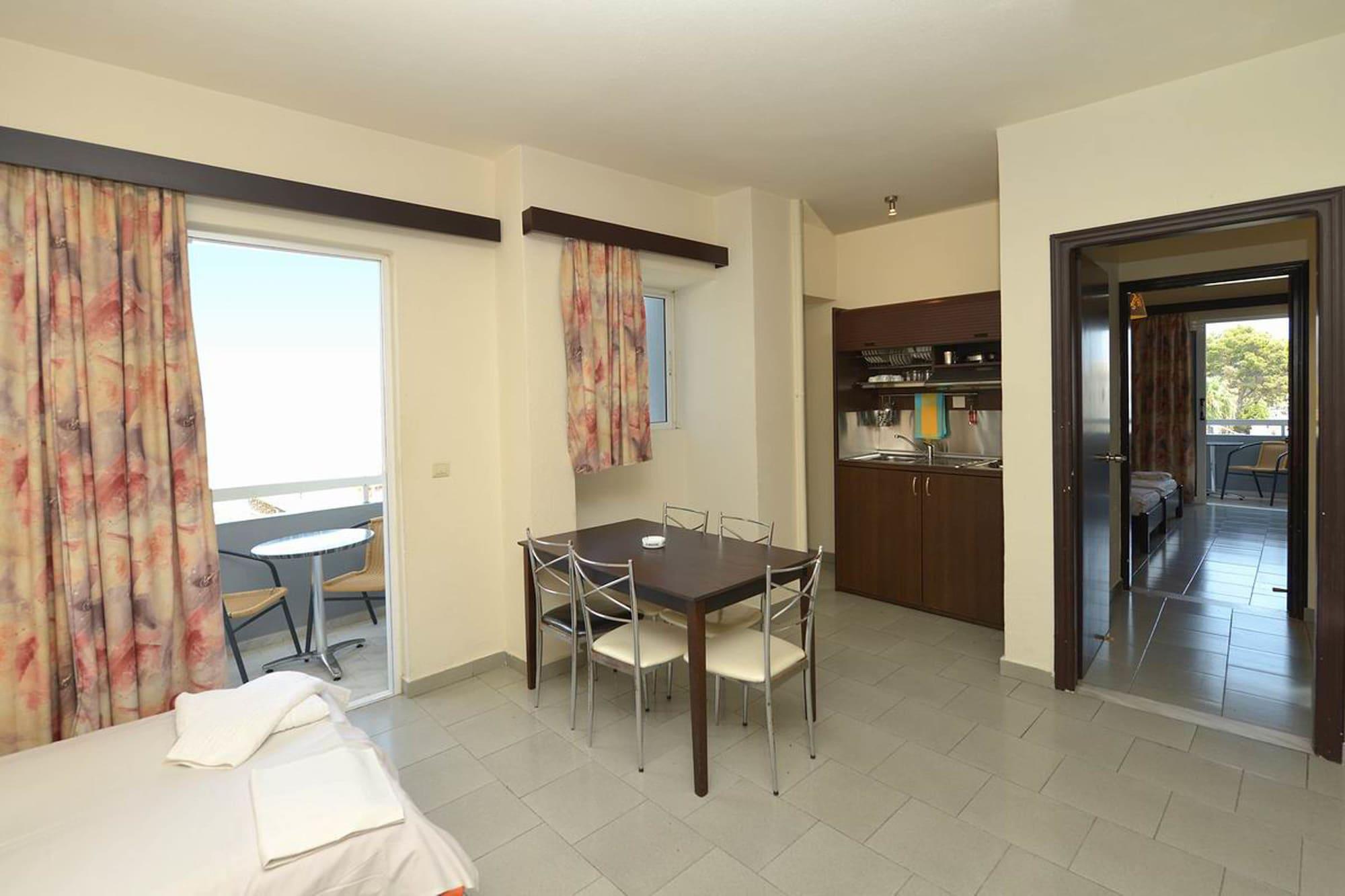 Ialysos City Hotel Bagian luar foto
