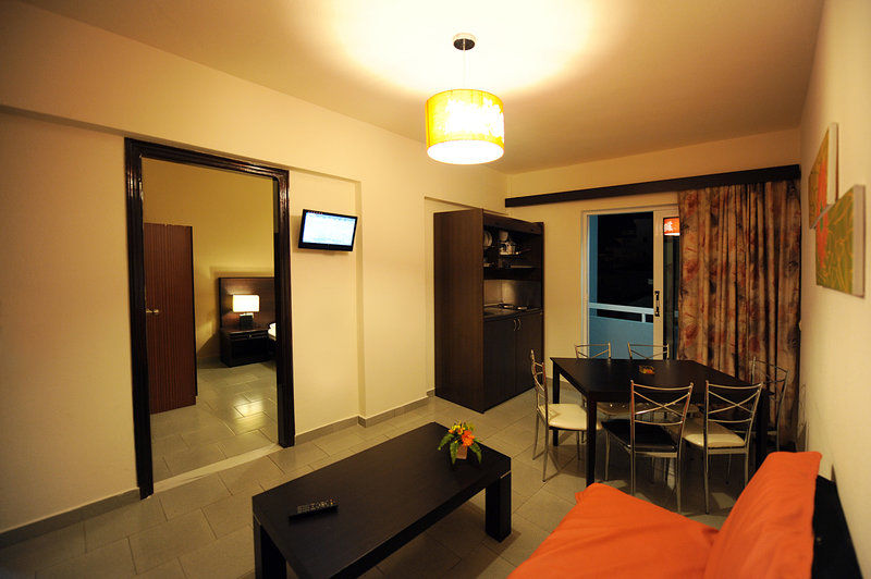 Ialysos City Hotel Bagian luar foto